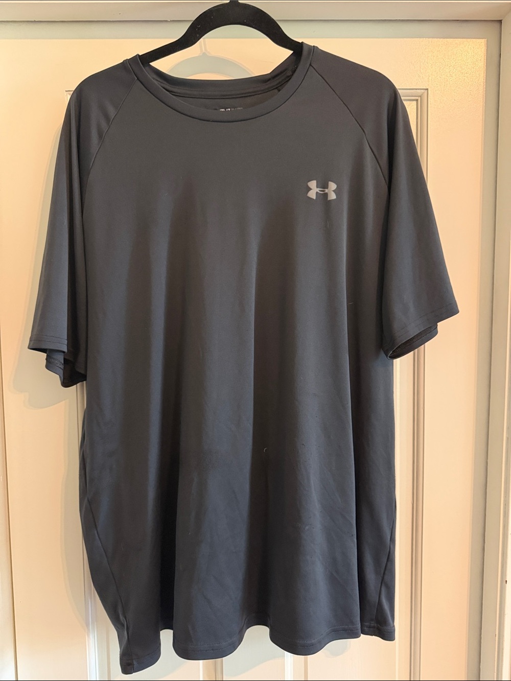 Under Armour Men's Short Sleeve Athletic Tee - Charcoal